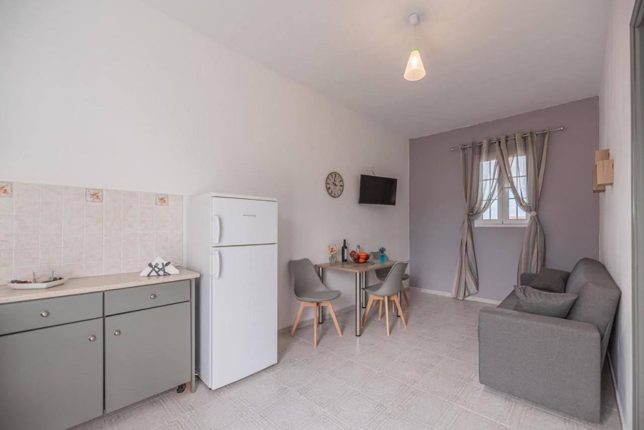 Rhodes Archaggelos Retreat-Nest Among Garden อาร์คานเยโลส ภายนอก รูปภาพ